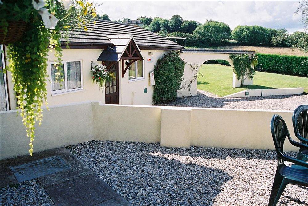 Crossways & Sea View Holiday Apartments Torquay Buitenkant foto